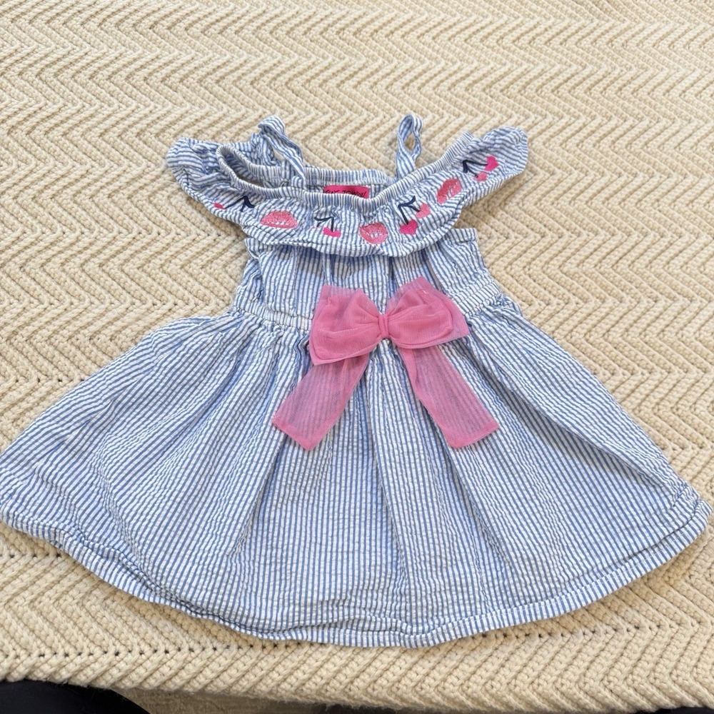 Betsey Johnson Seersucker Sundress Embroidered Lips Hearts Size 3T Cold Shoulder